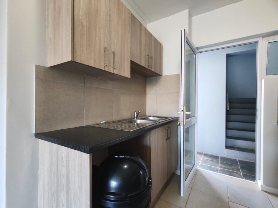 2 Bedroom Property for Sale in Fairview Eastern Cape